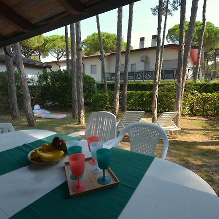 Villa In Lignano Riviera Comfortable Lignano Sabbiadoro Exterior photo